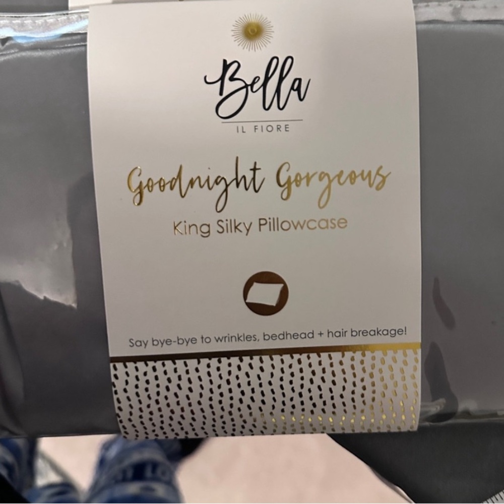 Bella Fiore “Goodnight Gorgeous” Gray King Satin Pillowcase – NIP